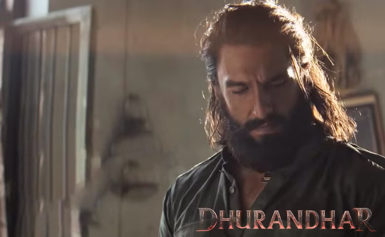 Ranveer Singh in Dhurandhar movie - OTT release controversy on Netflix regarding cut scenes